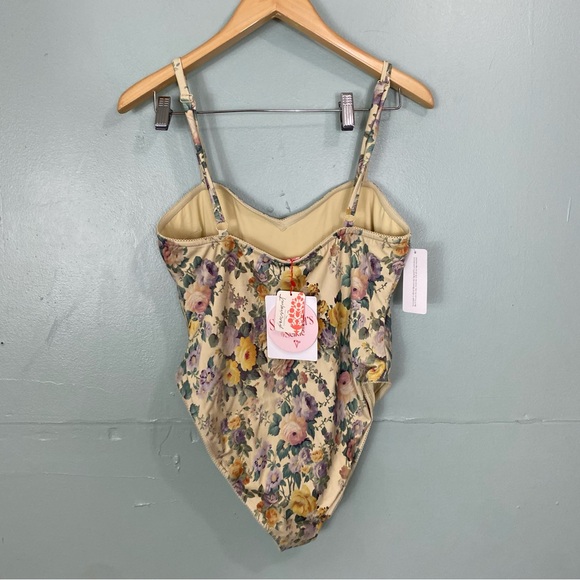 Selkie Swimmers The Cannes One Piece Swimsuit Floral Size XL - Picture 4 of 6
